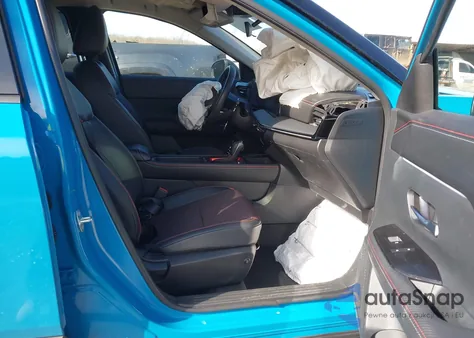 2025 Nissan Kicks Sr Fwd from USA, damaged, VIN 3N8AP6DA0SL301657